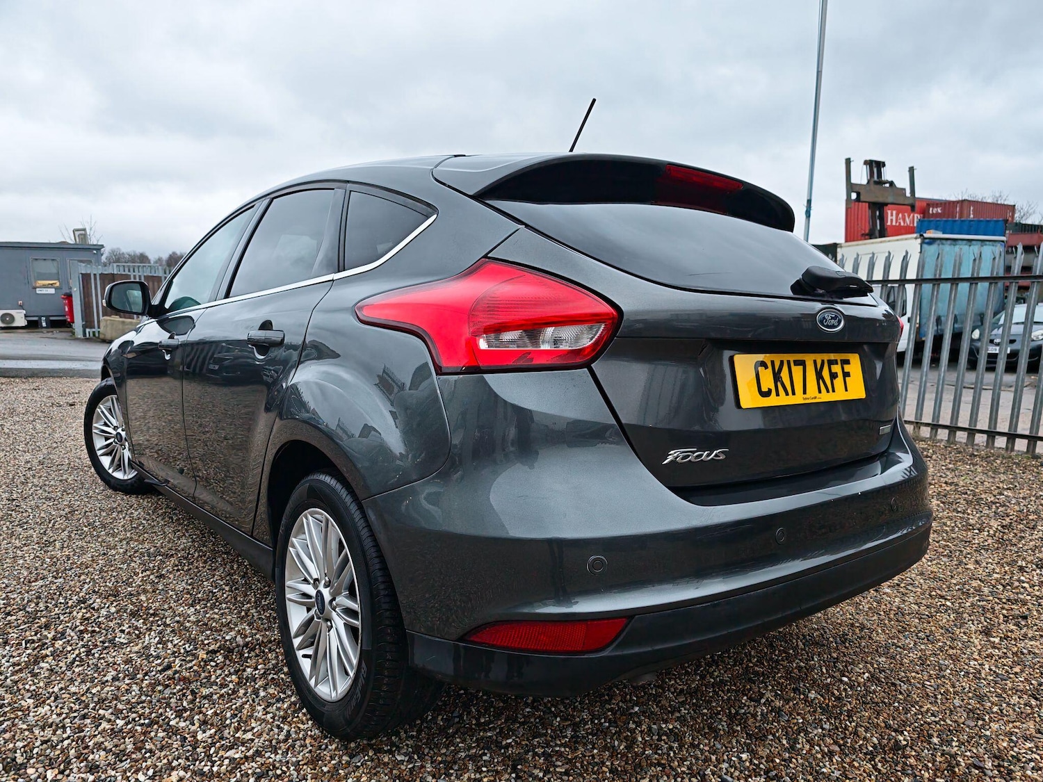 Used Ford Focus for sale - 77510208: Photo 2