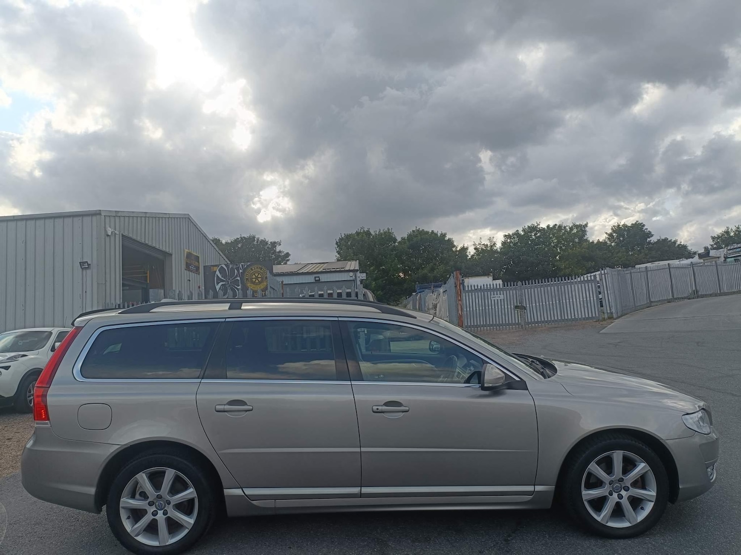 Vehicle 33