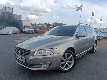 Used Volvo V70 2015 for sale - 75614423: Photo
