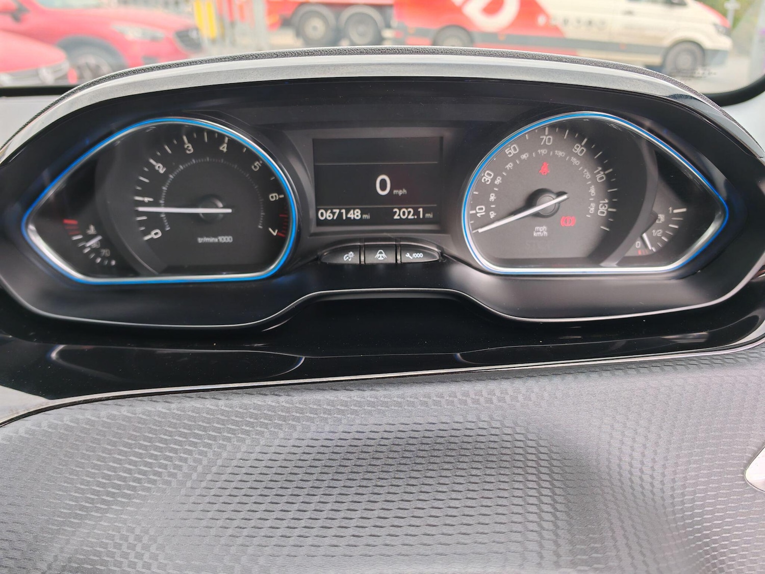 Used Peugeot 2008 2019 for sale - 76083685: Photo 13