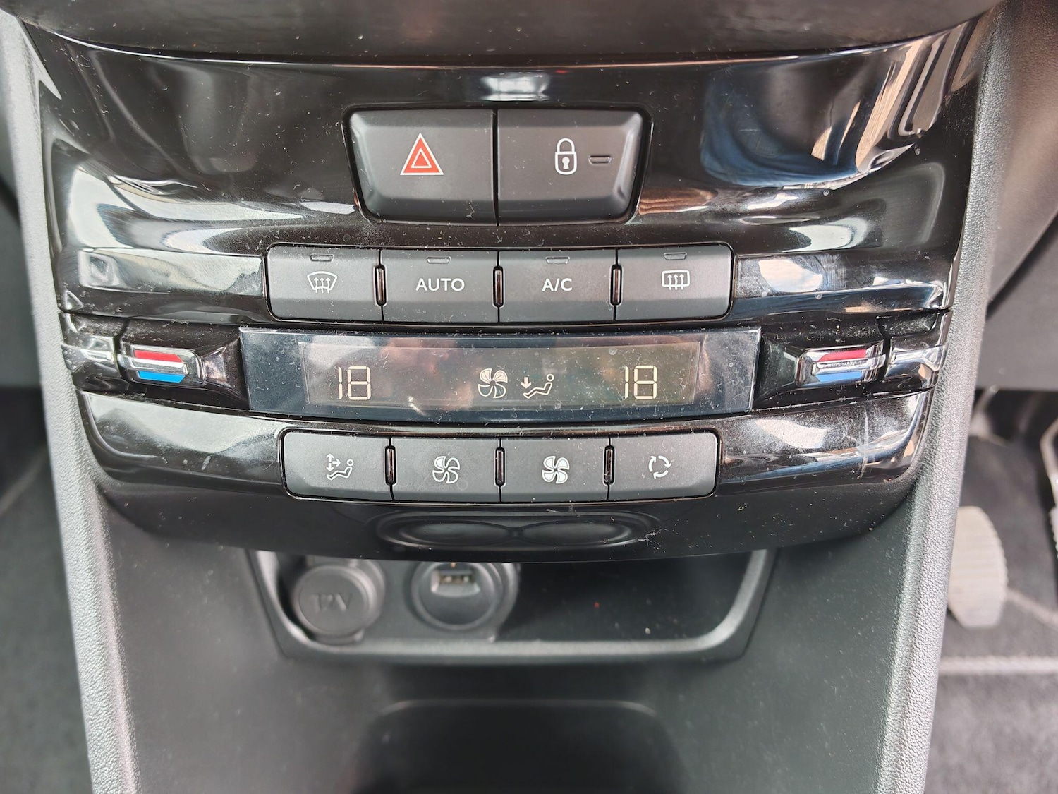 Used Peugeot 2008 2019 for sale - 76083685: Photo 20