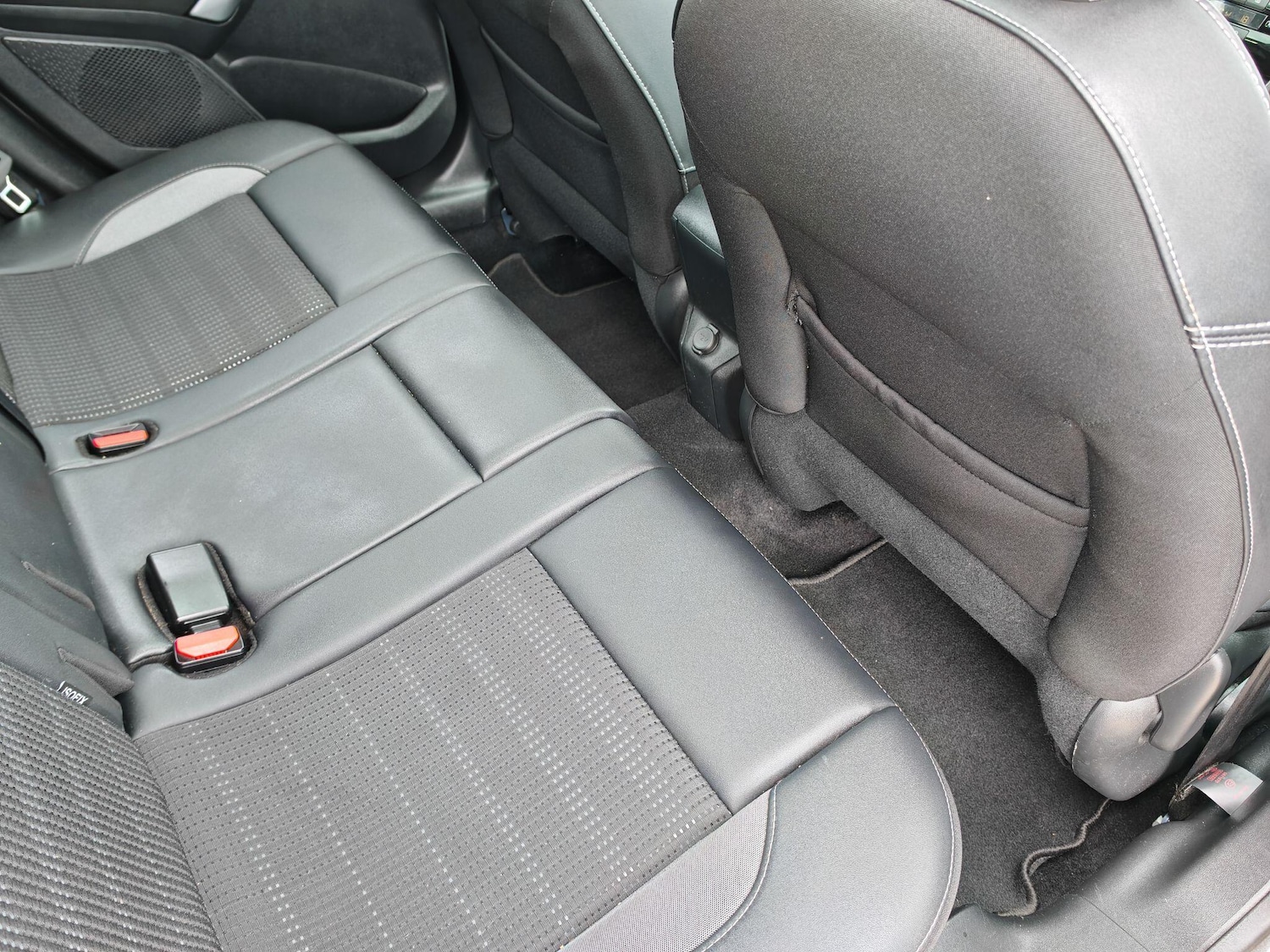 Used Peugeot 2008 2019 for sale - 76083685: Photo 29