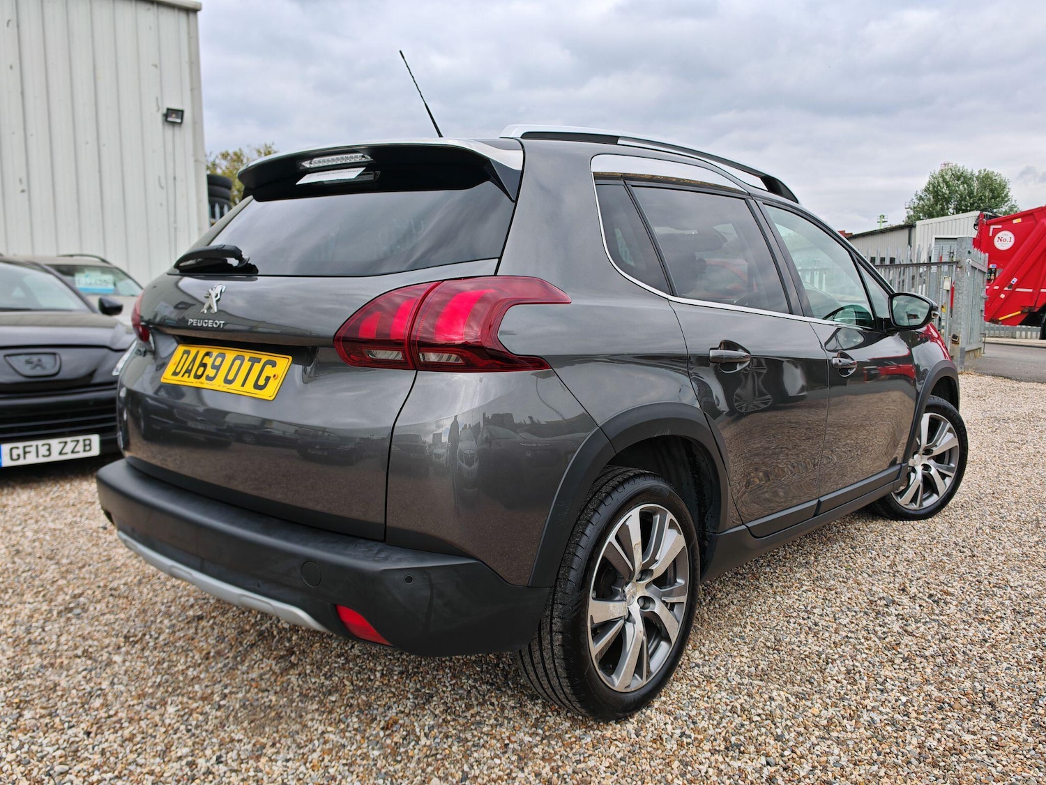 Used Peugeot 2008 2019 for sale - 76083685: Photo 5