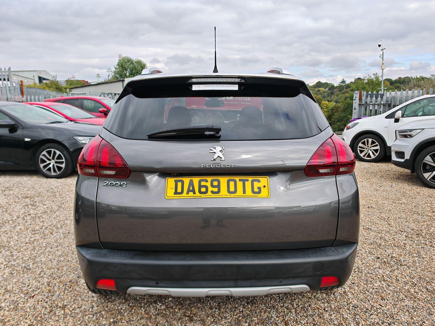 Used Peugeot 2008 2019 for sale - 76083685: Photo 8