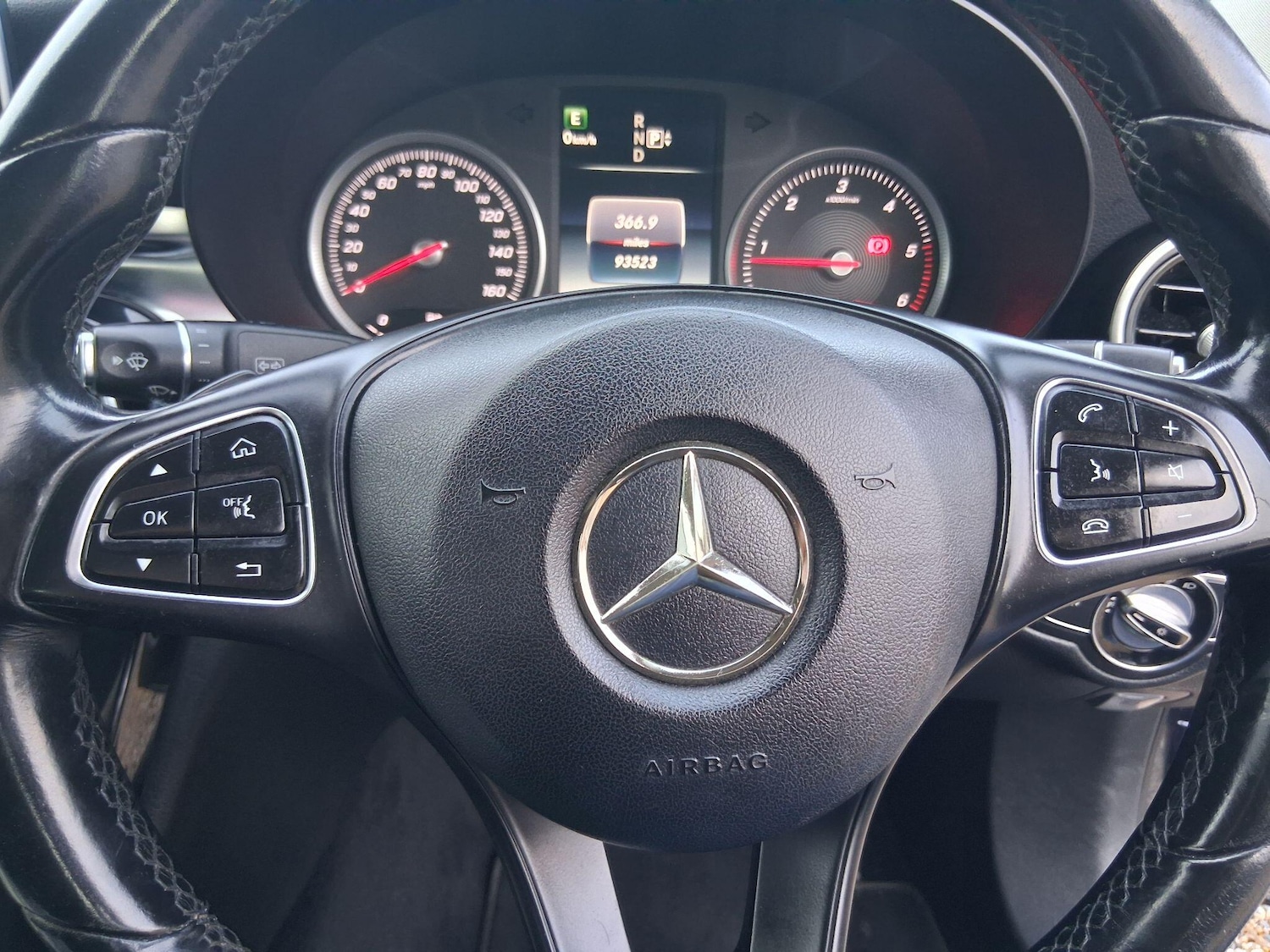 Used Mercedes-Benz C Class 2015 for sale - 77202948: Photo 11