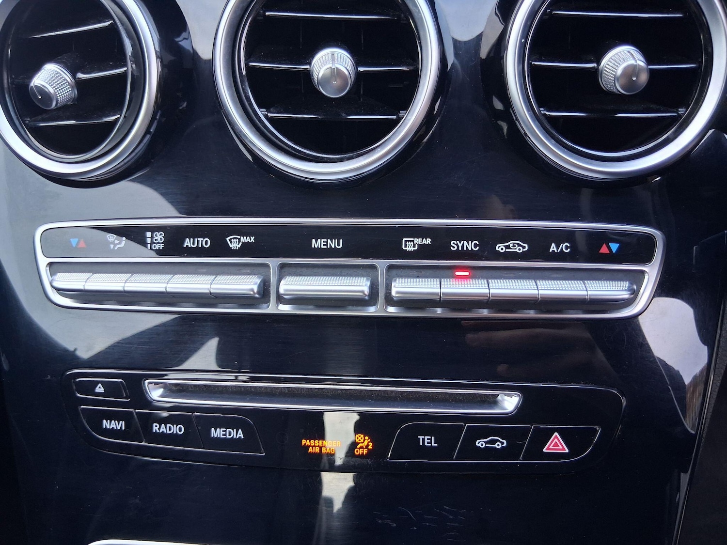 Used Mercedes-Benz C Class 2015 for sale - 77202948: Photo 19