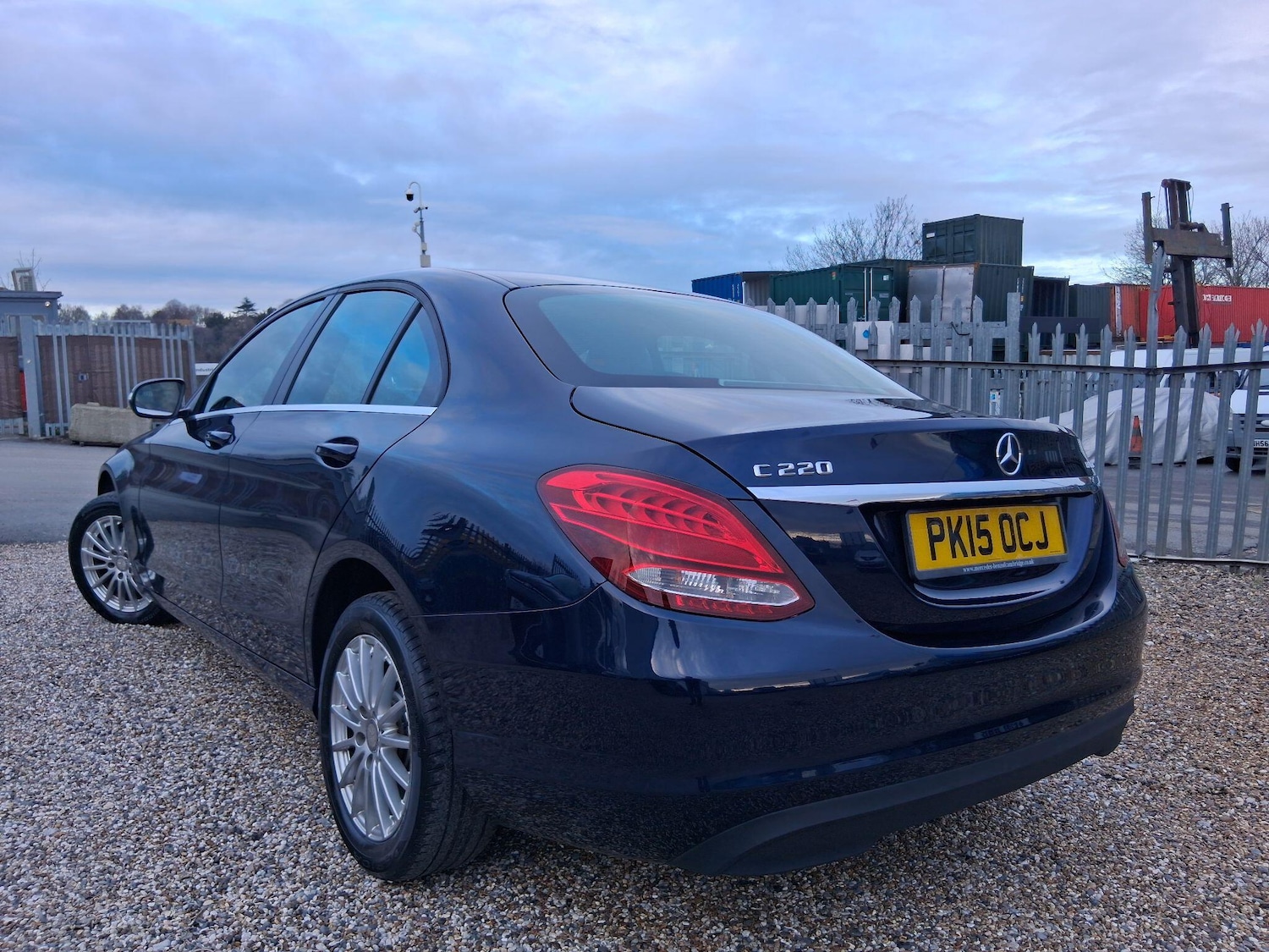 Used Mercedes-Benz C Class 2015 for sale - 77202948: Photo 2