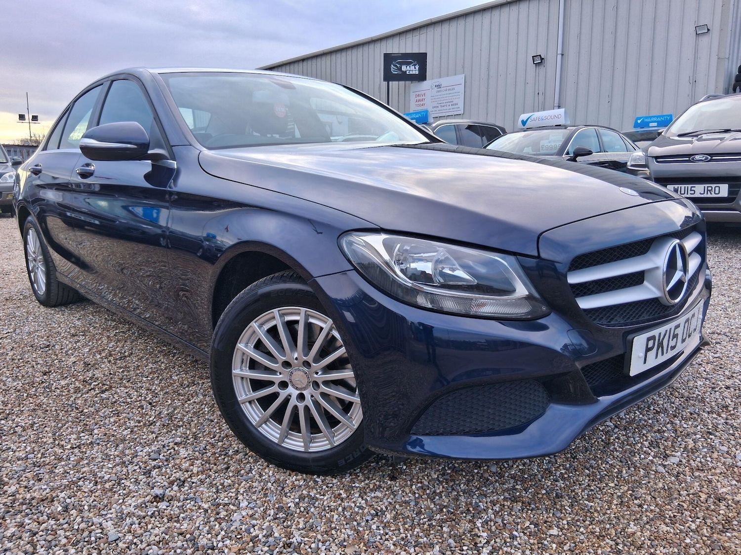 Used Mercedes-Benz C Class 2015 for sale - 77202948: Photo 34