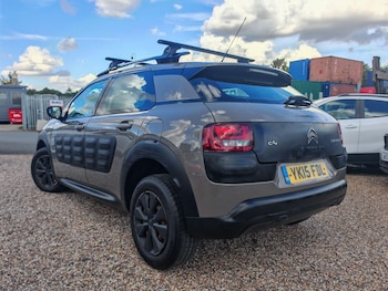 Used Citroen C4 Cactus 2015 for sale - 75883494: Photo