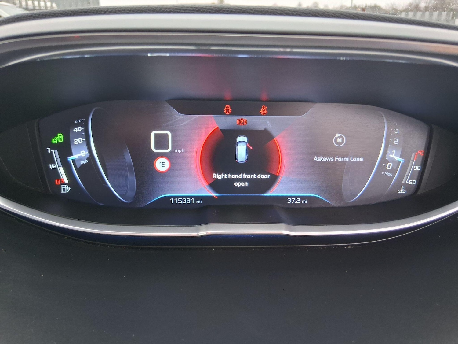 Used Peugeot 3008 2017 for sale - 77143140: Photo 12