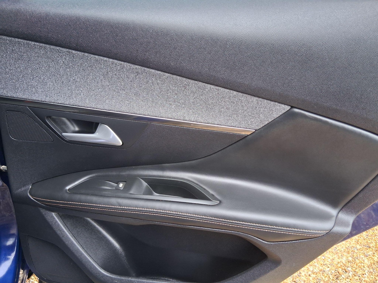 Used Peugeot 3008 2017 for sale - 77143140: Photo 29