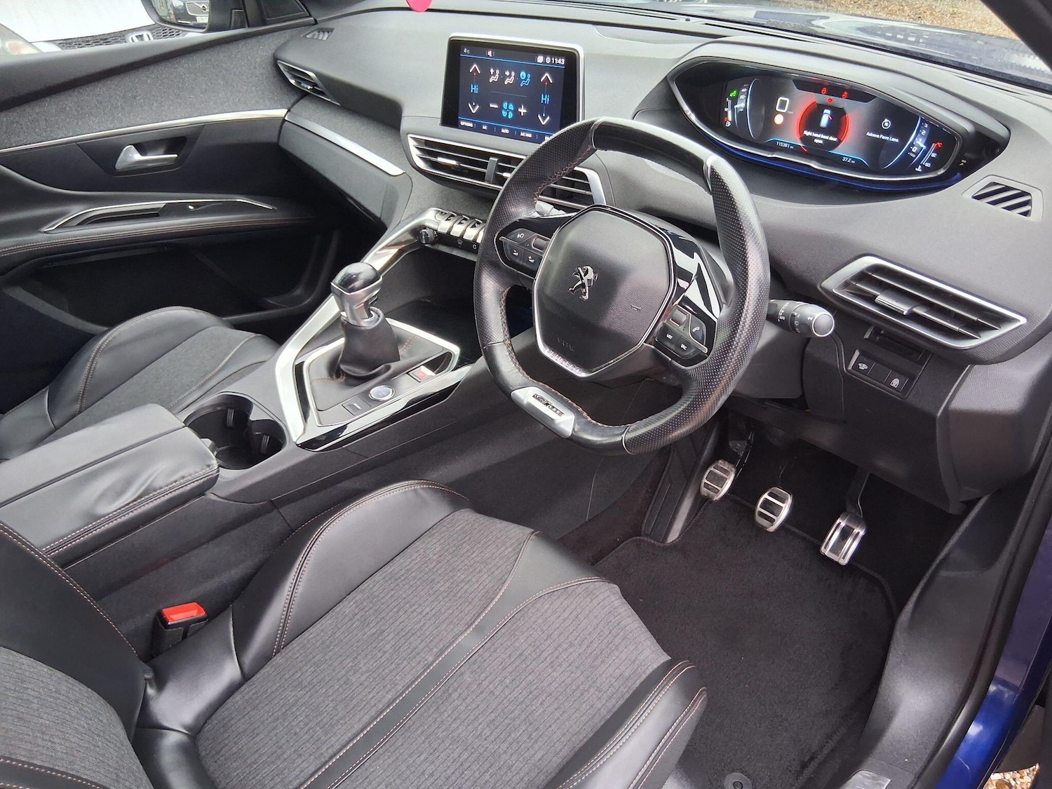 Used Peugeot 3008 2017 for sale - 77143140: Photo 9