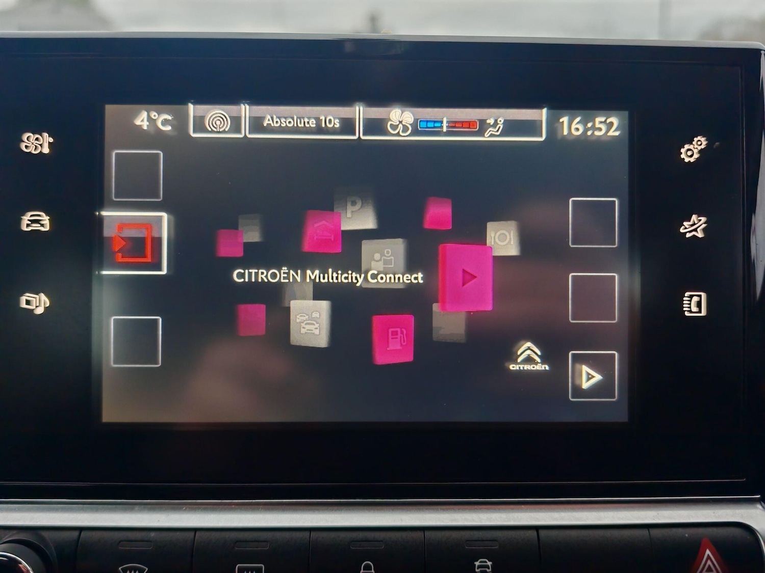 Used Citroen C4 Cactus 2015 for sale - 76645022: Photo 17