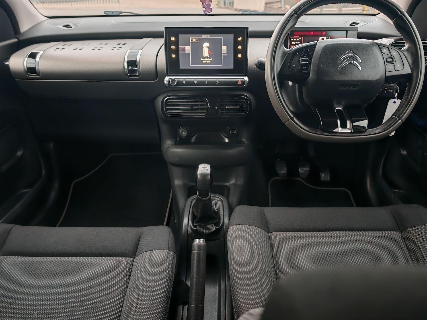 Used Citroen C4 Cactus 2015 for sale - 76645022: Photo 25