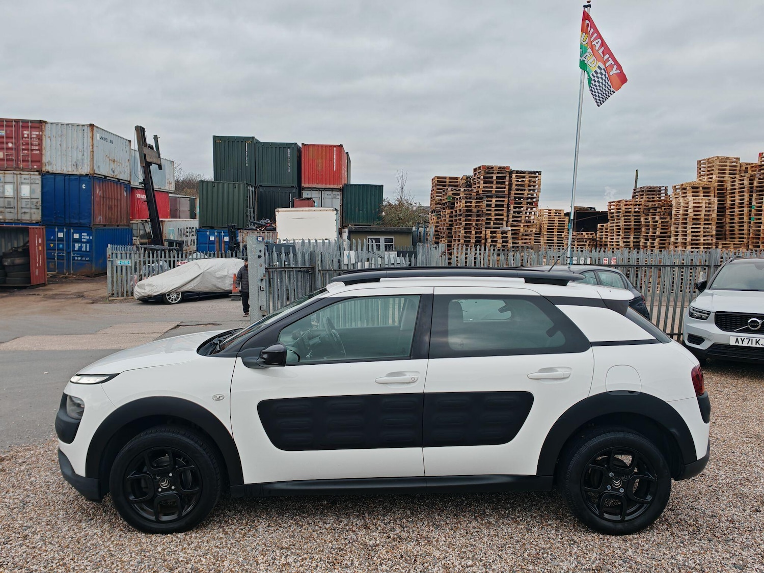Used Citroen C4 Cactus 2015 for sale - 76645022: Photo 9