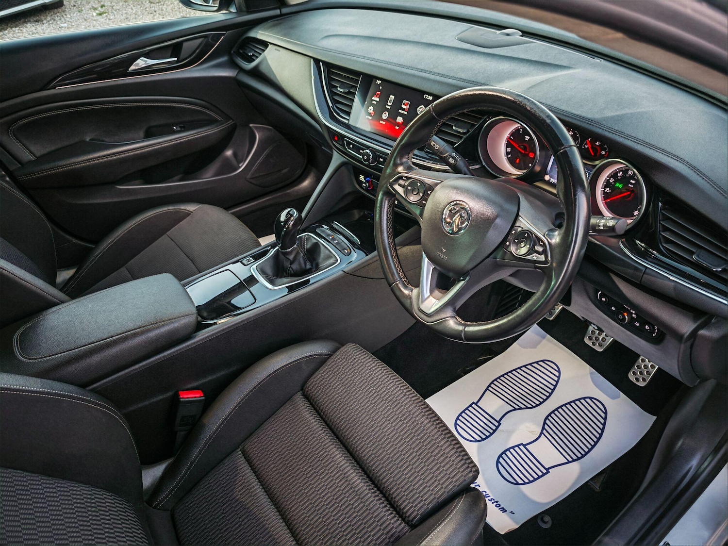 Used Vauxhall Insignia 2017 for sale - 77658534: Photo 10