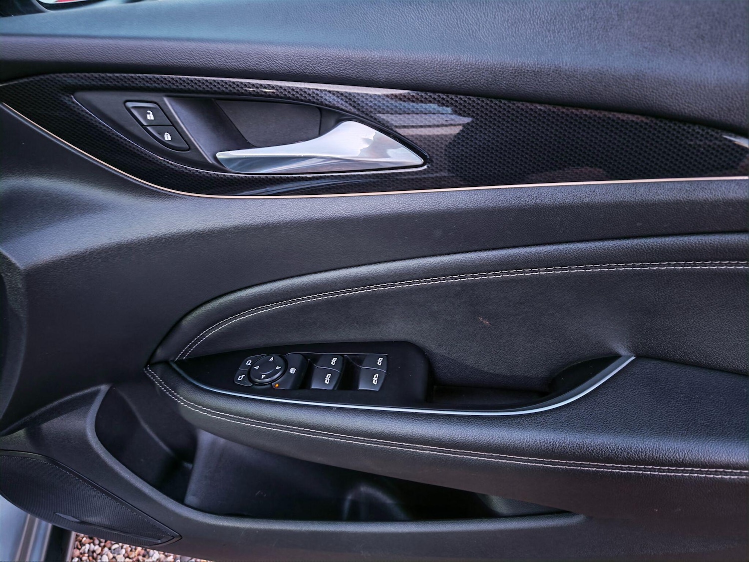 Used Vauxhall Insignia 2017 for sale - 77658534: Photo 20