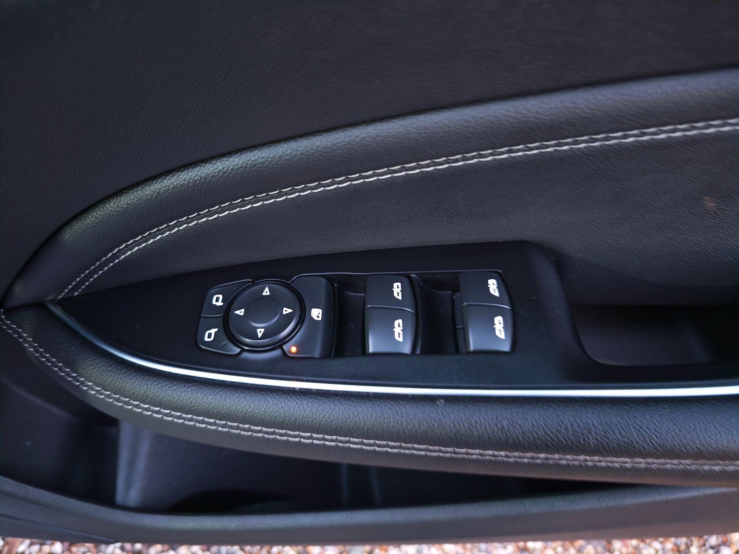 Used Vauxhall Insignia 2017 for sale - 77658534: Photo 21