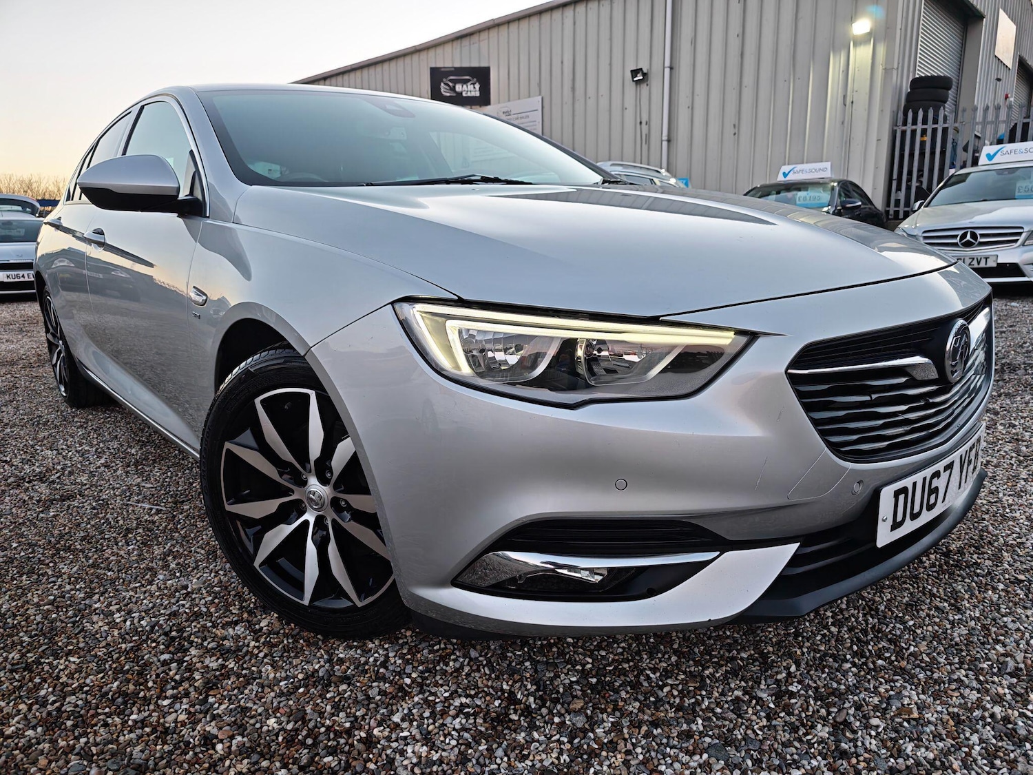 Used Vauxhall Insignia 2017 for sale - 77658534: Photo 28