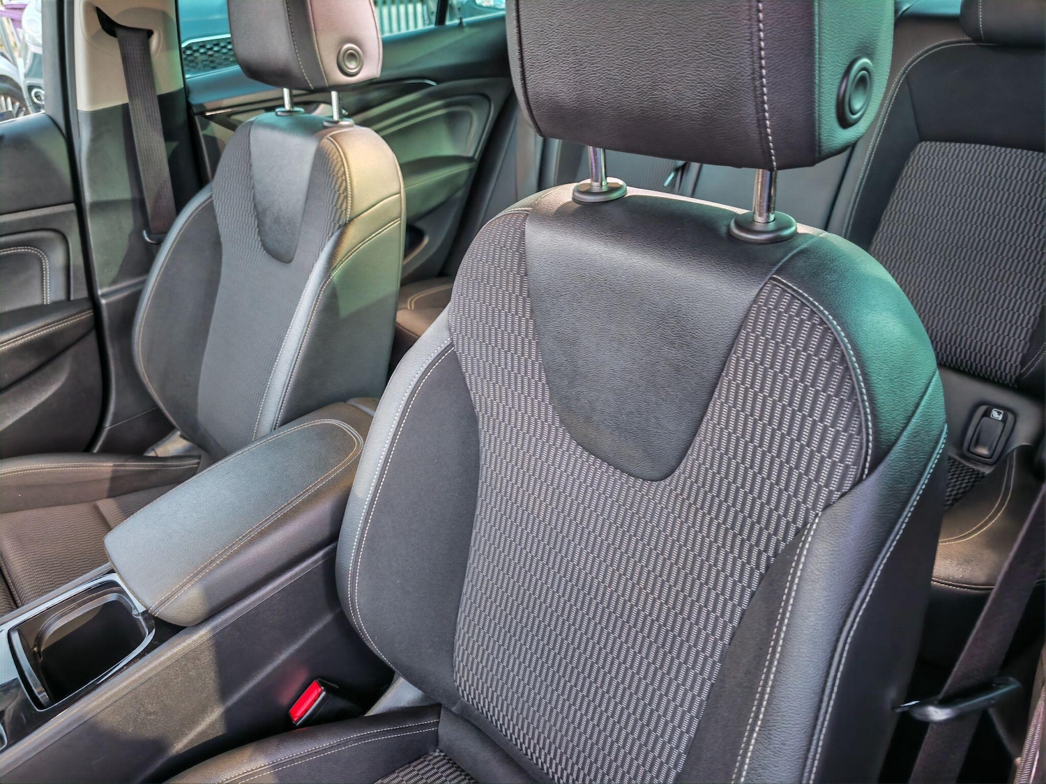 Used Vauxhall Insignia 2017 for sale - 77658534: Photo 35