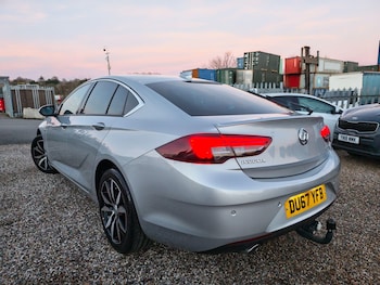 Used Vauxhall Insignia 2017 for sale - 77658534: Photo