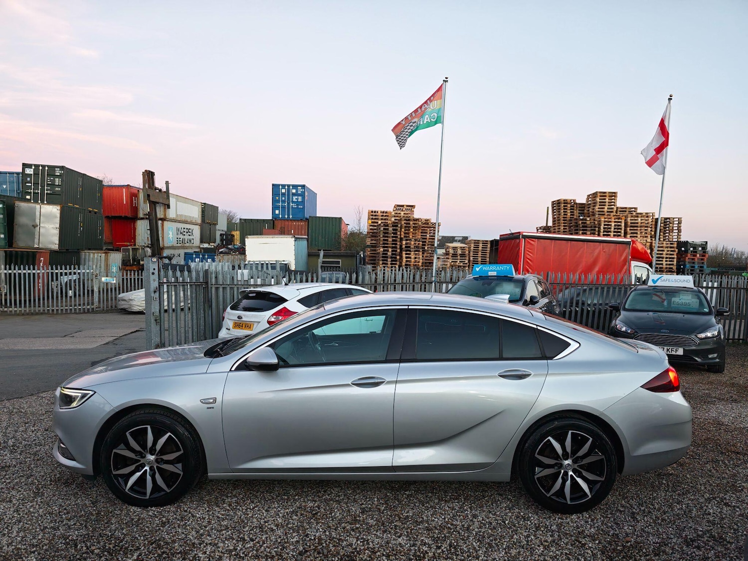 Used Vauxhall Insignia 2017 for sale - 77658534: Photo 9