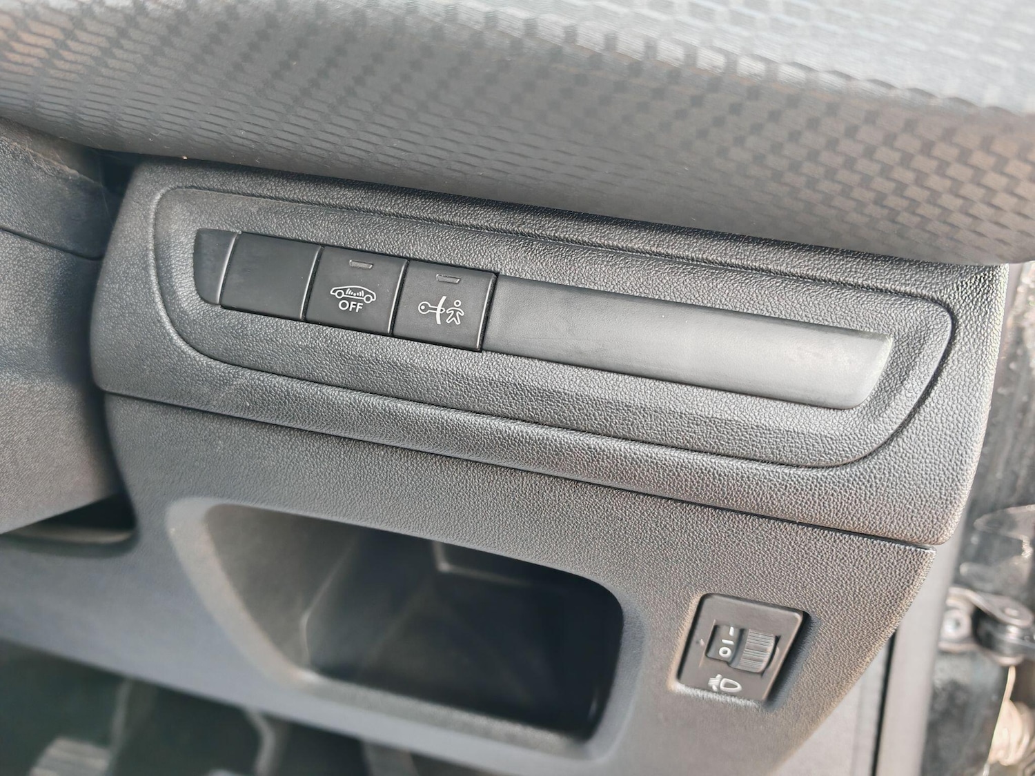 Used Peugeot 2008 2018 for sale - 76832864: Photo 19