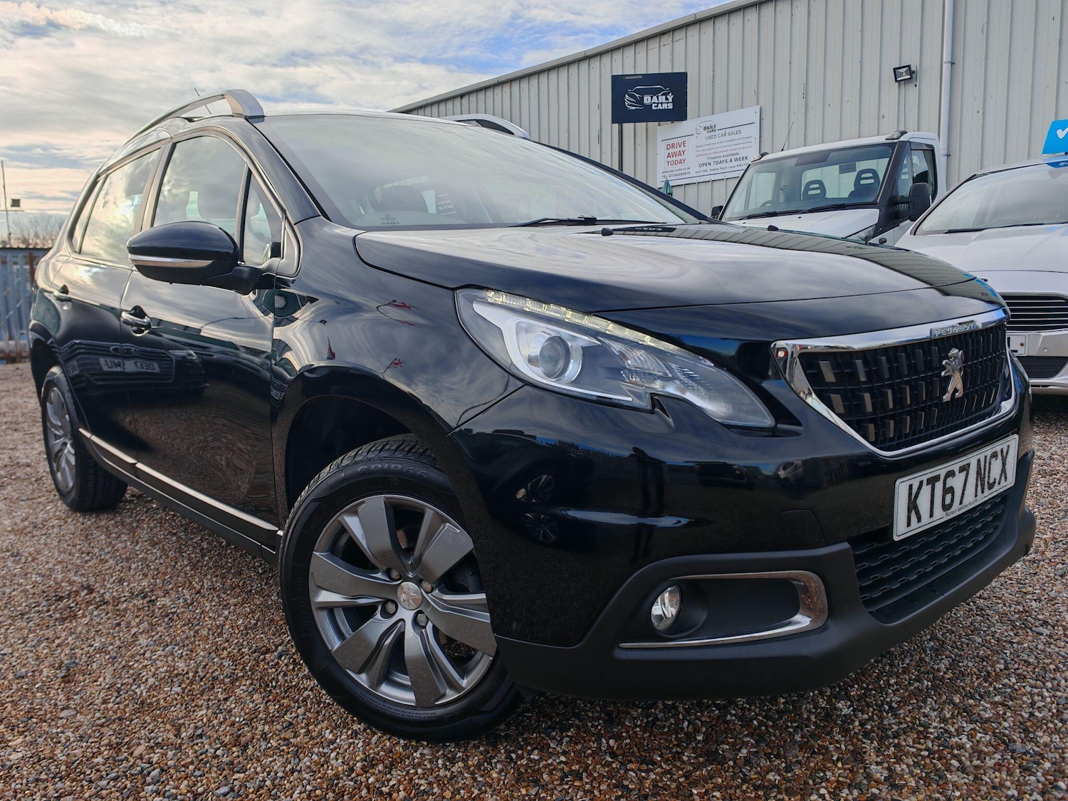 Used Peugeot 2008 2018 for sale - 76832864: Photo 29