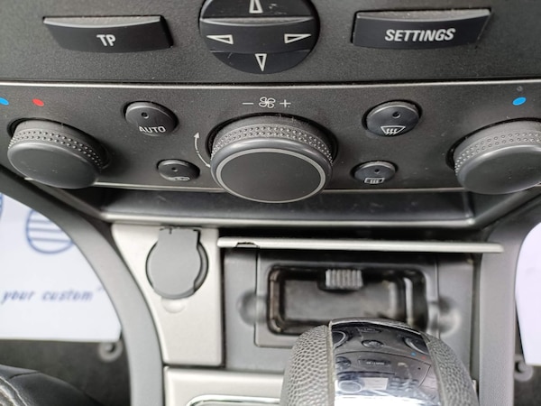 Used Vauxhall Vectra 2007 for sale - 74610801: Photo 24