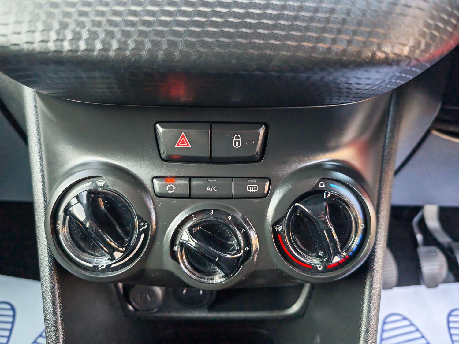 Used Peugeot 208 2019 for sale - 77940502: Photo 17