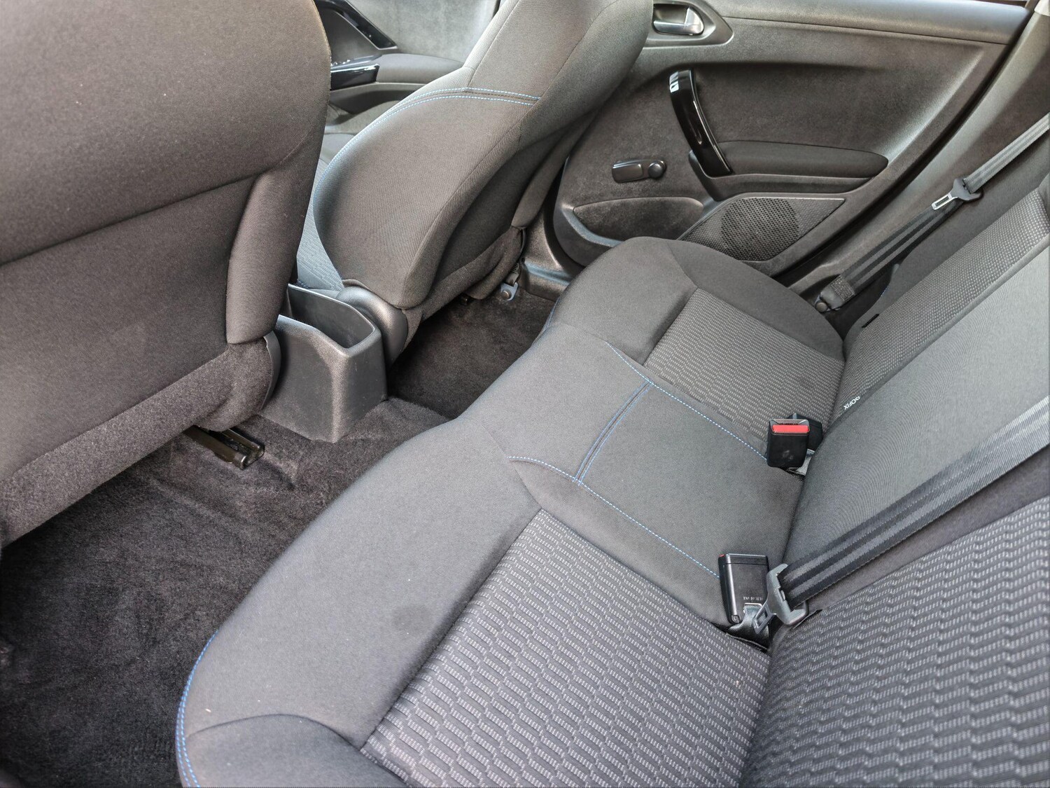 Used Peugeot 208 2019 for sale - 77940502: Photo 38