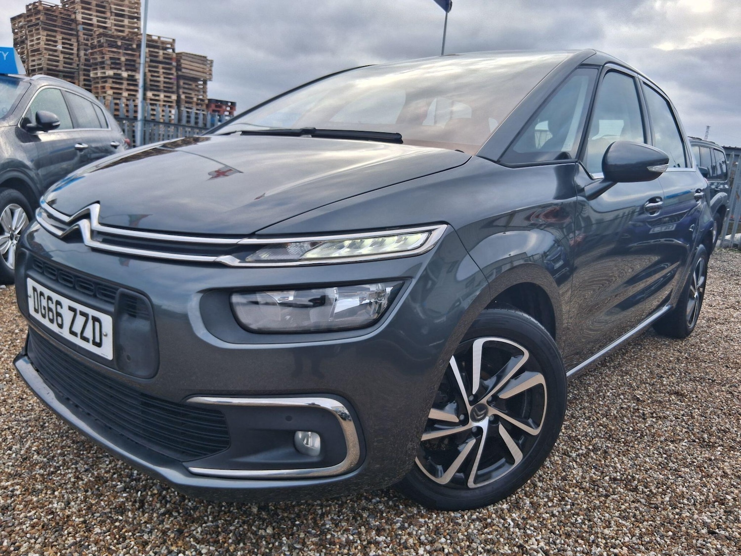 Used Citroen C4 Picasso for sale - 77237628: Photo 27