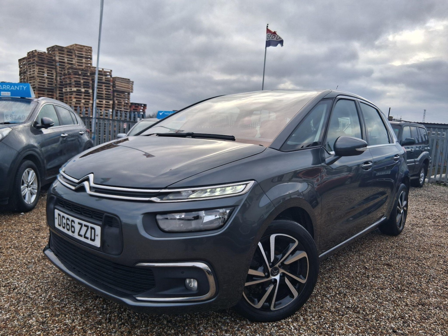 Used Citroen C4 Picasso for sale - 77237628: Photo 3