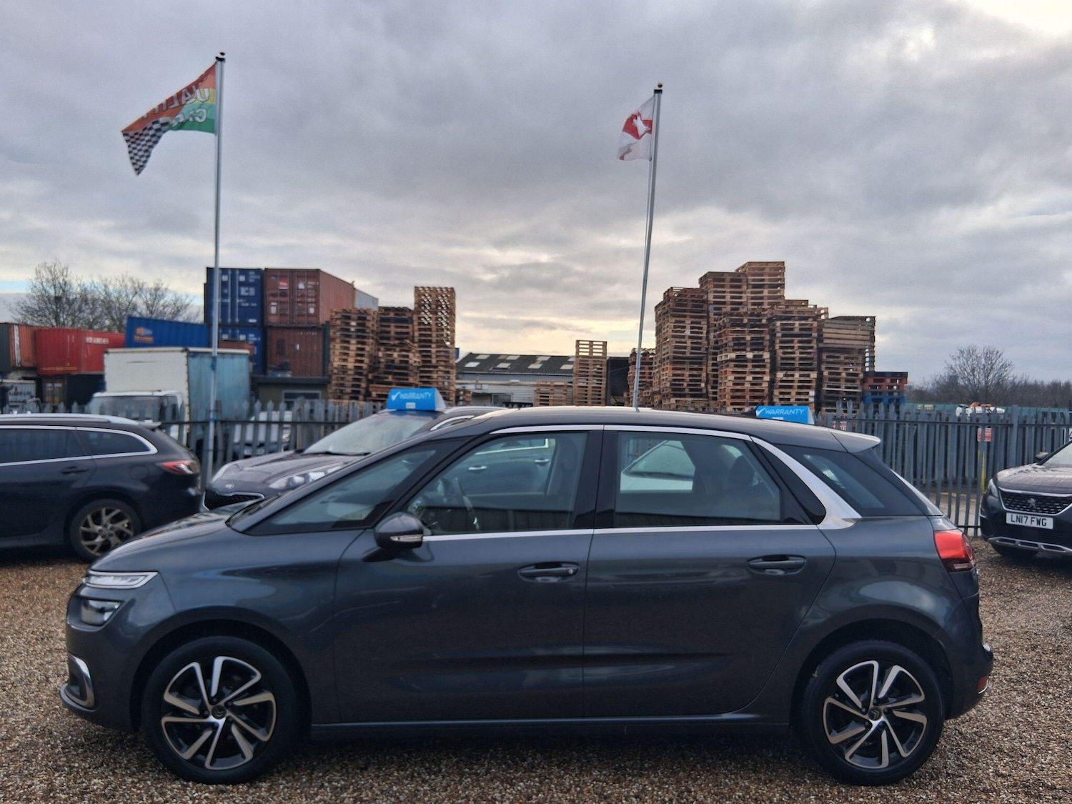 Used Citroen C4 Picasso for sale - 77237628: Photo 8