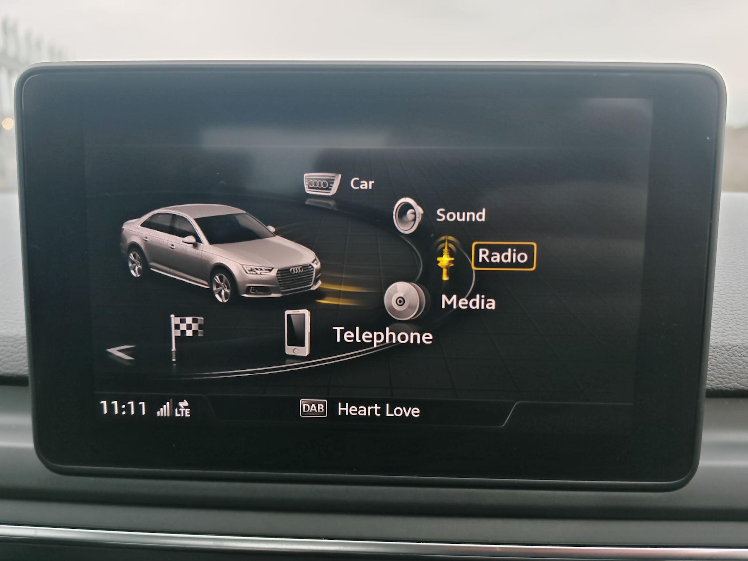 Used Audi A4 2017 for sale - 76975569: Photo 16