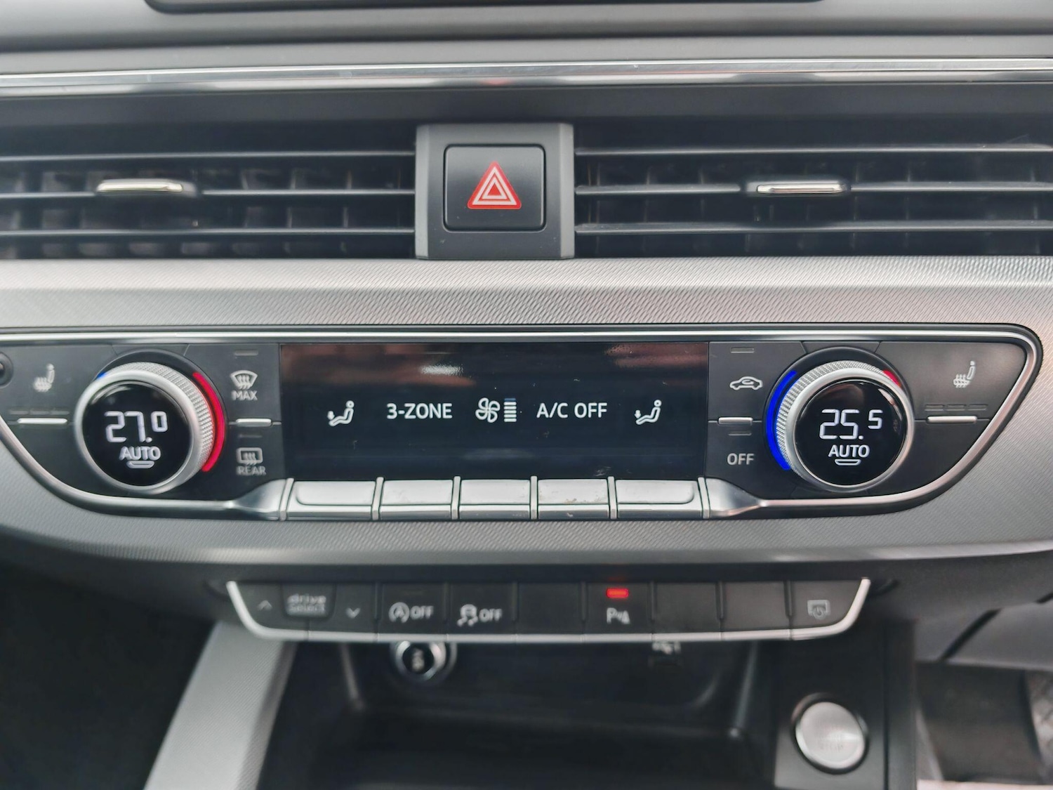 Used Audi A4 2017 for sale - 76975569: Photo 19