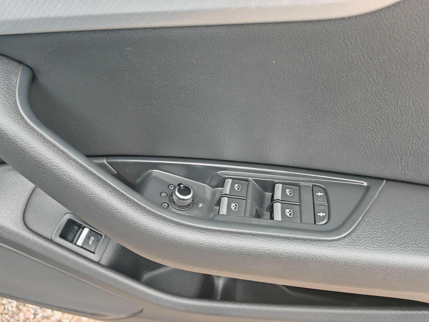 Used Audi A4 2017 for sale - 76975569: Photo 26