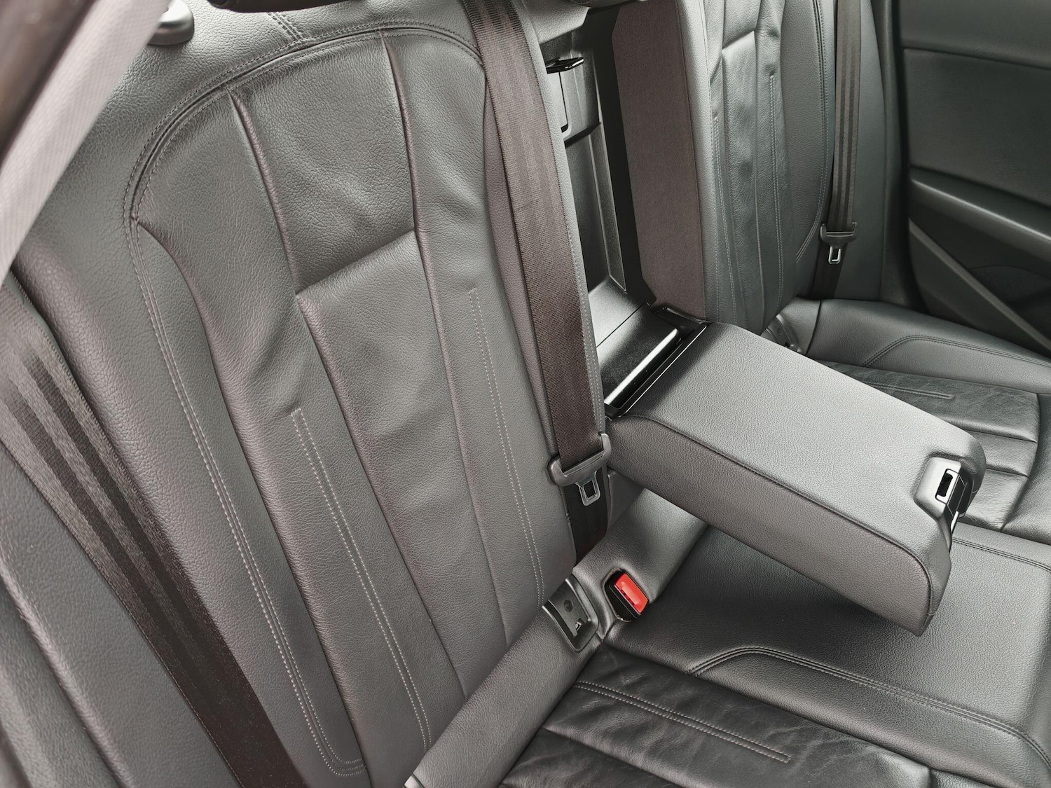 Used Audi A4 2017 for sale - 76975569: Photo 30