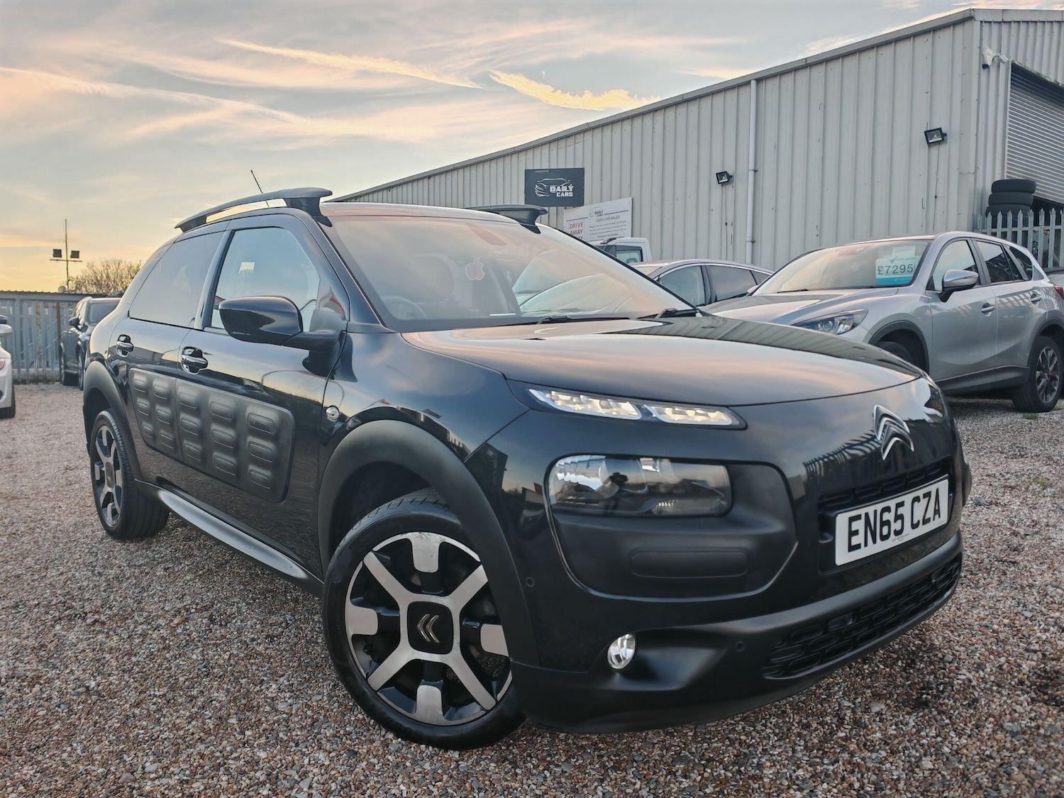 Used Citroen C4 Cactus 2015 for sale - 76714391: Photo 1