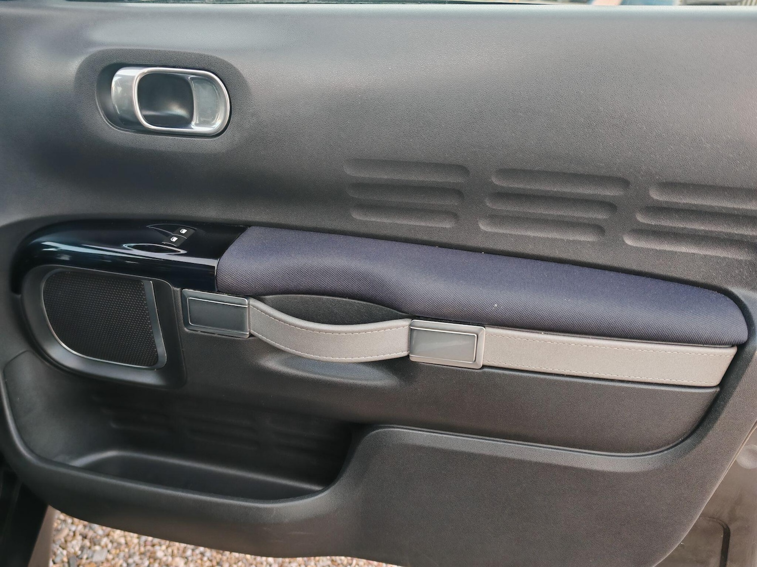 Used Citroen C4 Cactus 2015 for sale - 76714391: Photo 22