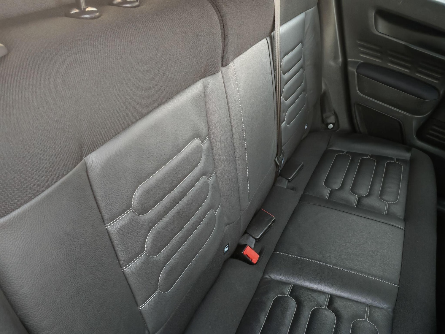 Used Citroen C4 Cactus 2015 for sale - 76714391: Photo 26