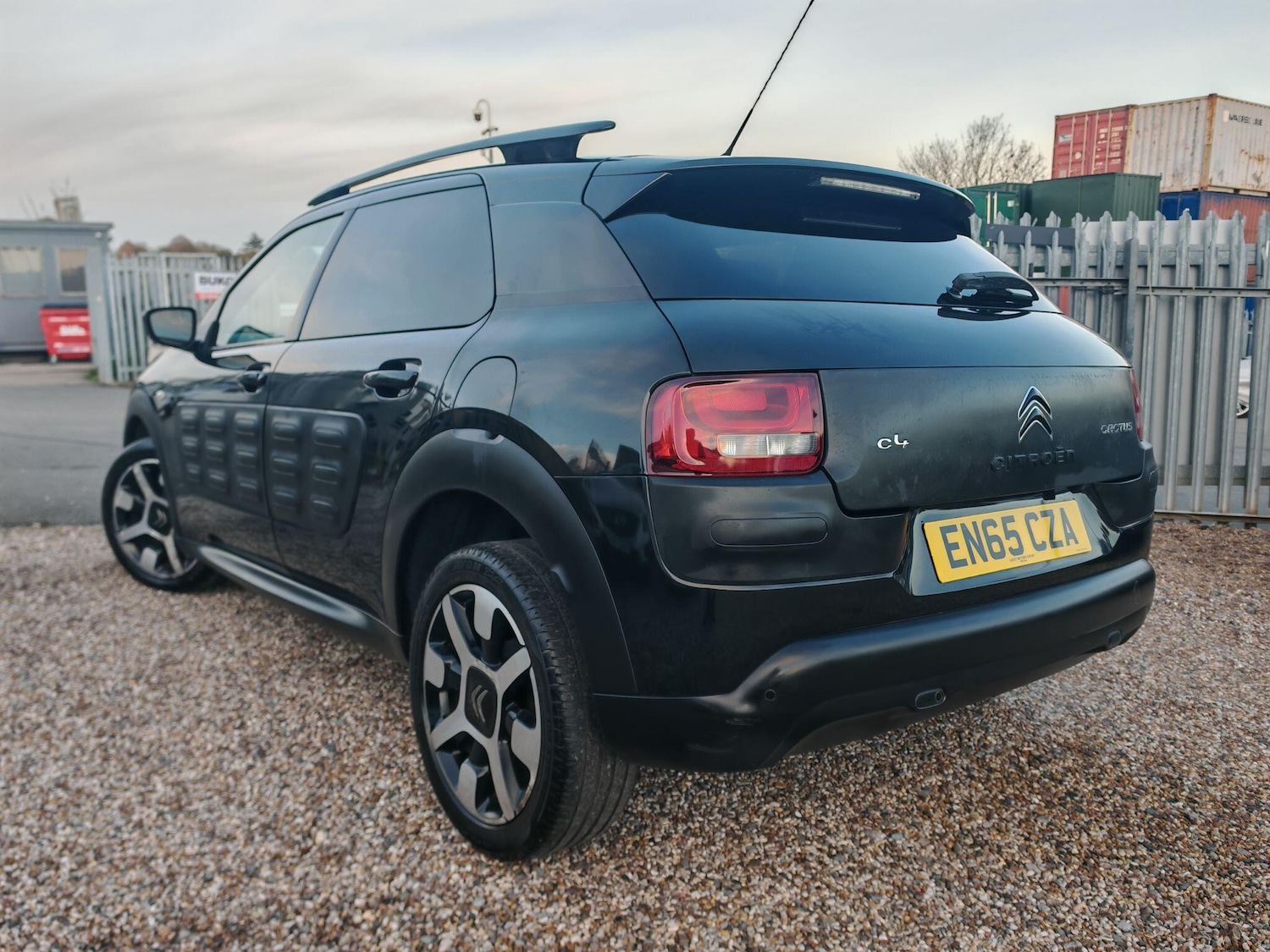 Used Citroen C4 Cactus 2015 for sale - 76714391: Photo 3
