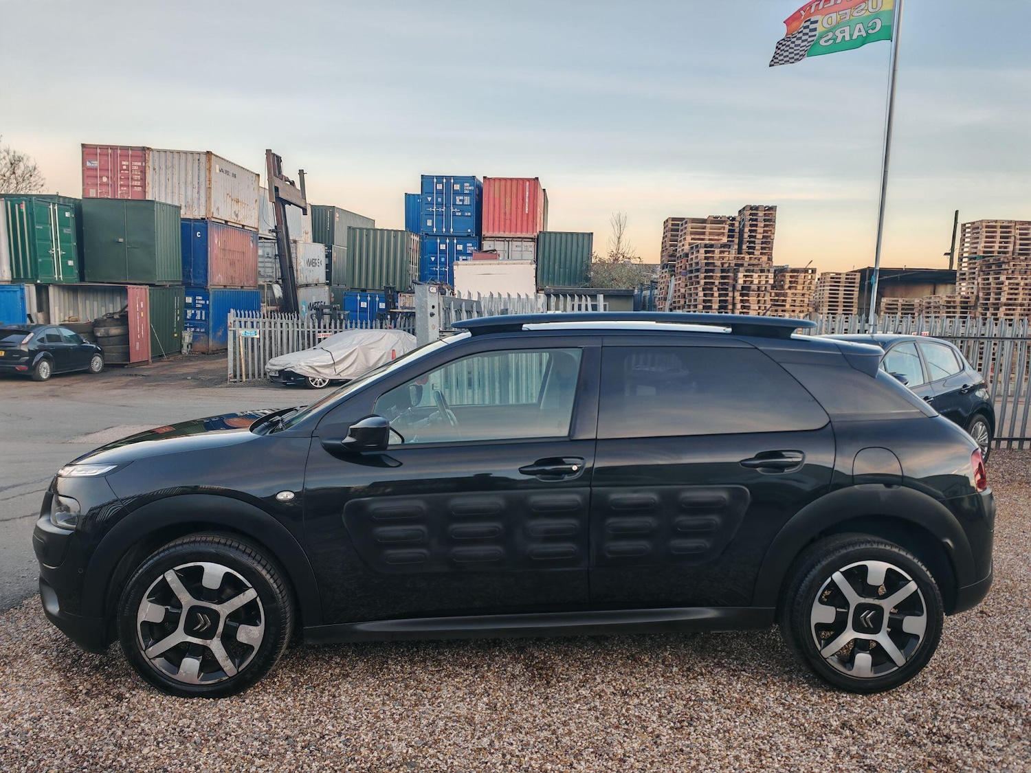Used Citroen C4 Cactus 2015 for sale - 76714391: Photo 35