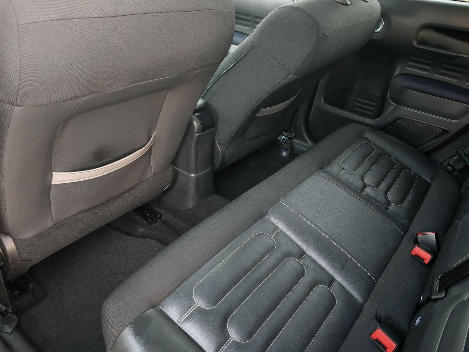 Used Citroen C4 Cactus 2015 for sale - 76714391: Photo 39