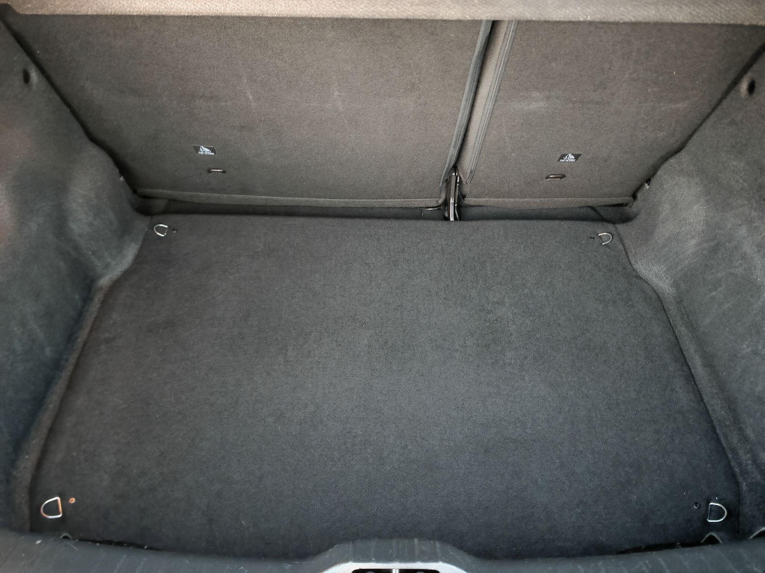 Used Citroen C4 Cactus 2015 for sale - 76714391: Photo 43