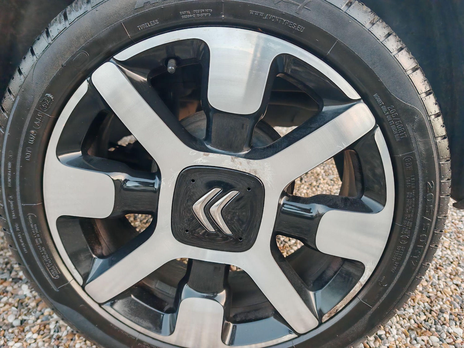 Used Citroen C4 Cactus 2015 for sale - 76714391: Photo 44