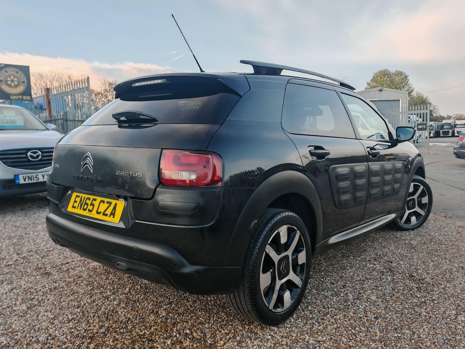 Used Citroen C4 Cactus 2015 for sale - 76714391: Photo 5