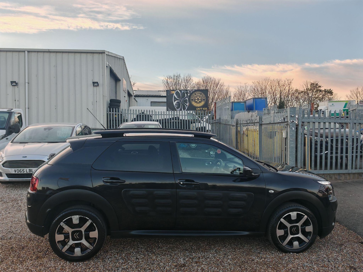 Used Citroen C4 Cactus 2015 for sale - 76714391: Photo 7