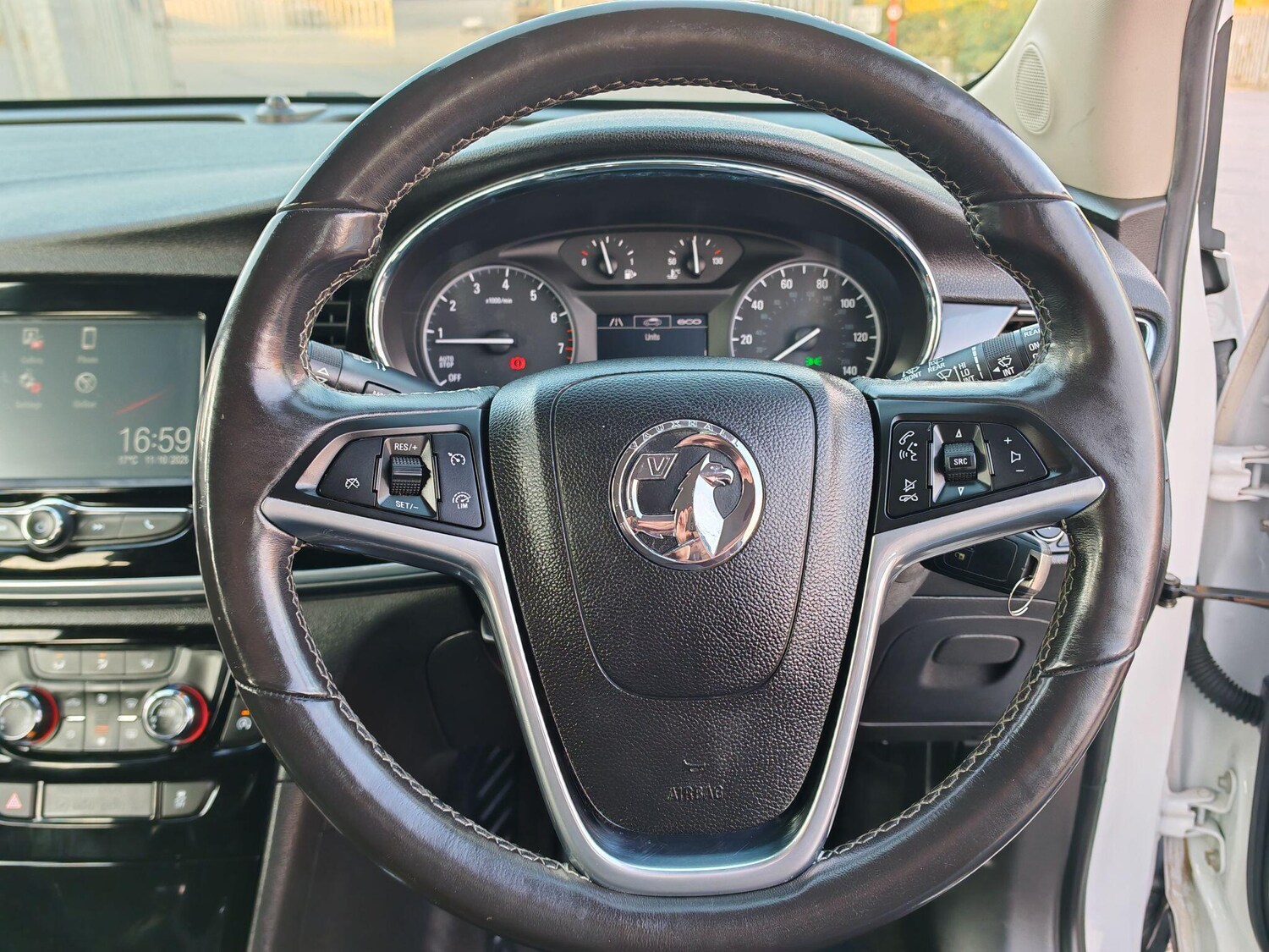 Used Vauxhall Mokka X 2016 for sale - 76317938: Photo 11