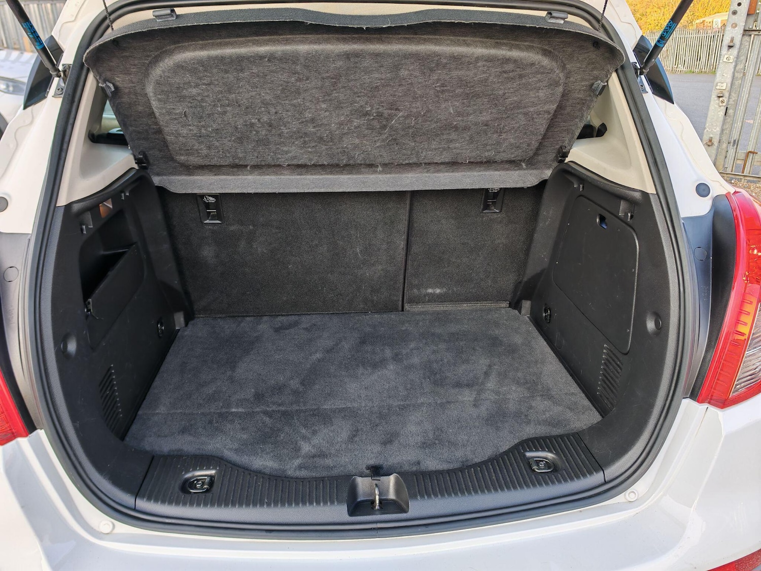 Used Vauxhall Mokka X 2016 for sale - 76317938: Photo 42